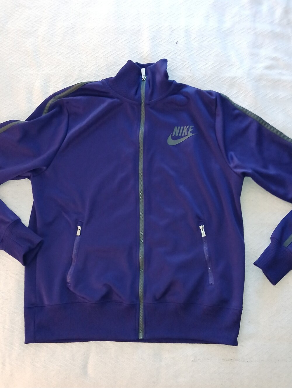 Sz.L Womens Nike Sportswear Zip Up Jacket